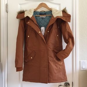 NWT J. Crew Perfect winter parka with PrimaLoft